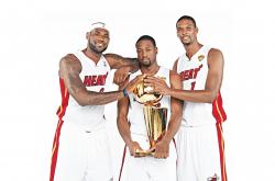 开云sport-青岛队东方利拉德三分箭如雨，浙江防线溃败如山倒