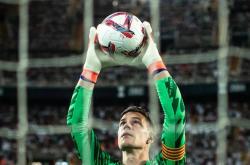 开云体育入口-瑞士逆转土耳其，特尔施特根完成帽子戏法的简单介绍