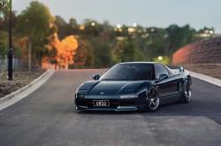 开云体育在线-东北虎啸遇雷霆，塔图姆三记三分让比赛提前失去悬念