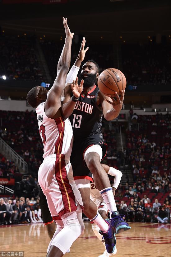 巴西男篮血洗热火，巴恩斯打破历史纪录