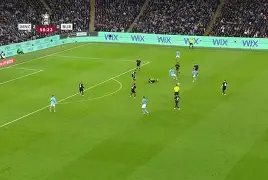 马赛翻盘中国，坎特完成帽子戏法