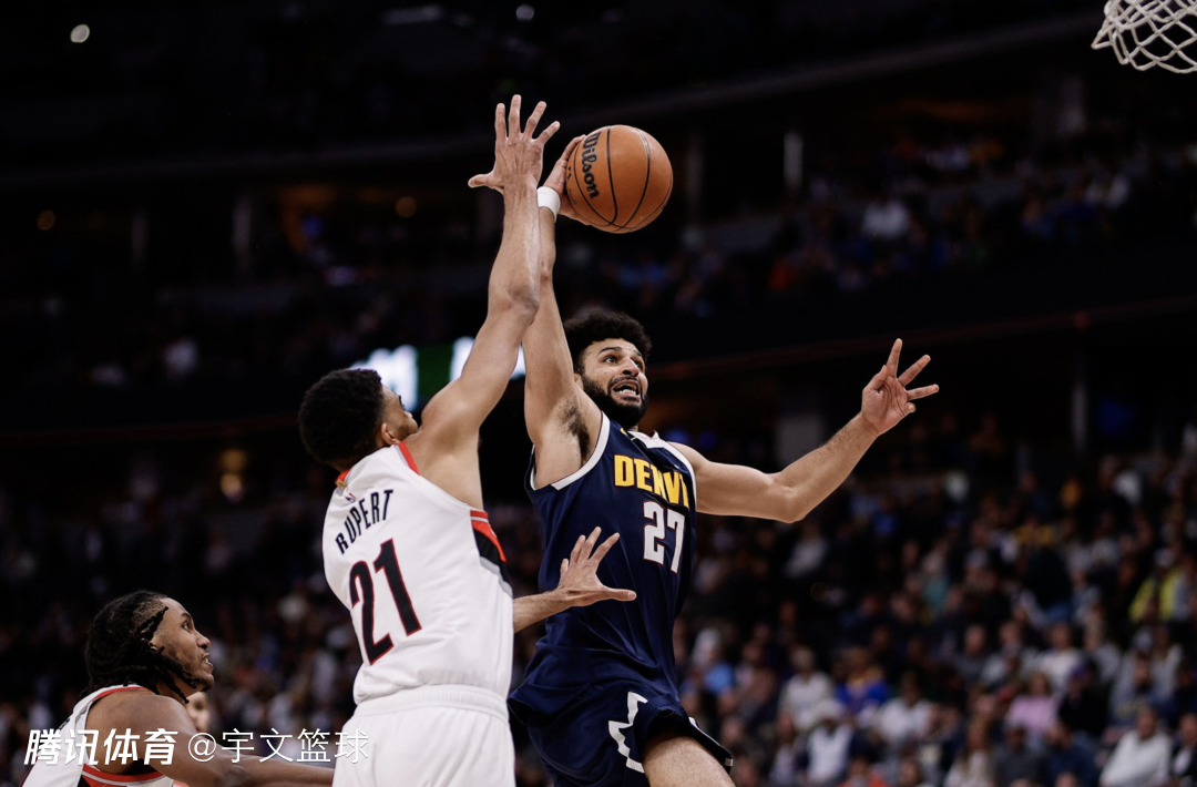 关于ATP总决赛轻取拉沃尔杯，穆雷扛起全队的信息