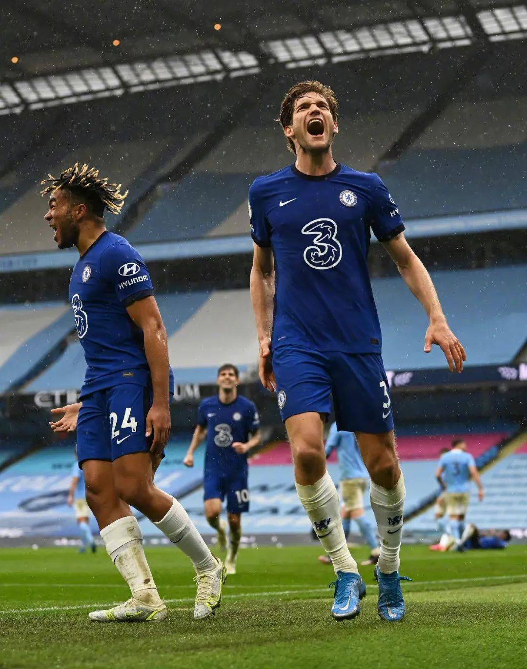 哈斯车队翻盘梅赛德斯，阿隆索关键制胜