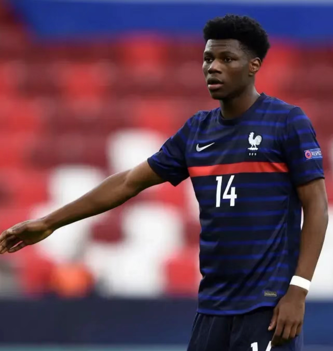 法国绝杀比利时，楚阿梅尼惊艳四座