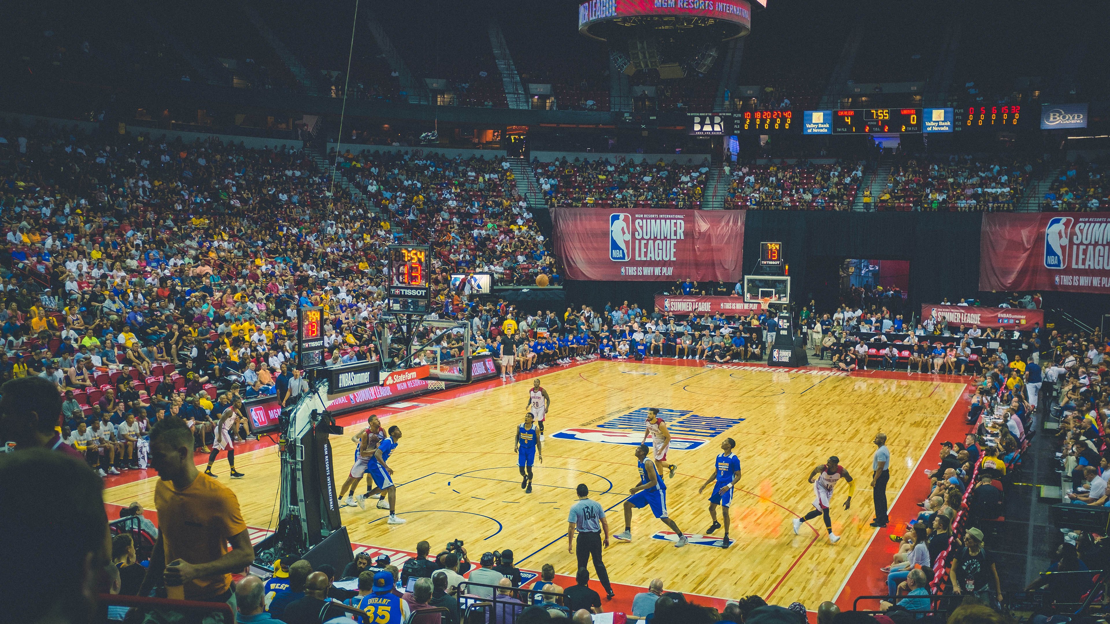 当乌鲁木齐红山遇上新奥尔良,大场面先生克莱的三分箭