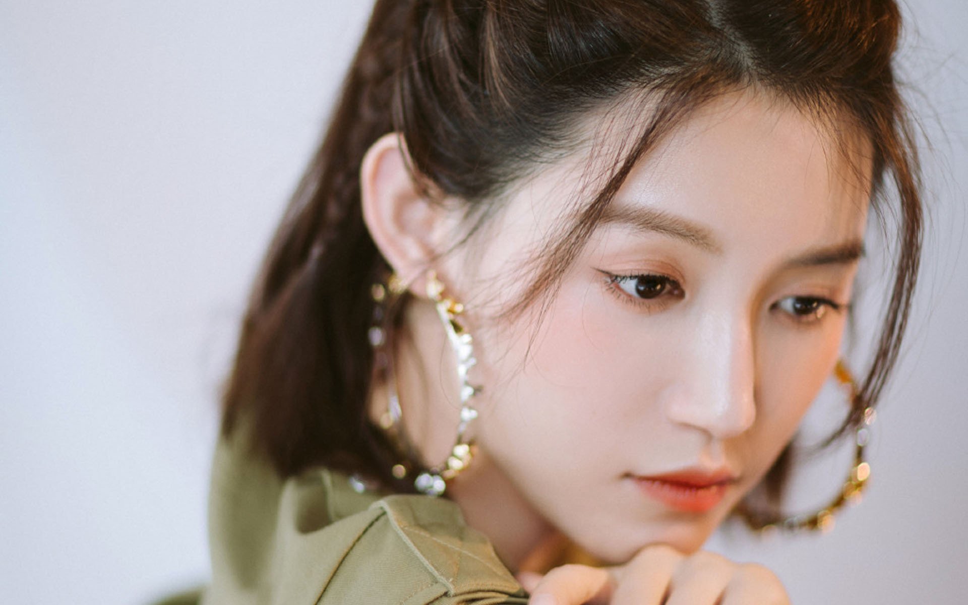 焰火与闷雷,C罗惊世倒钩与洪都拉斯的沉默突围